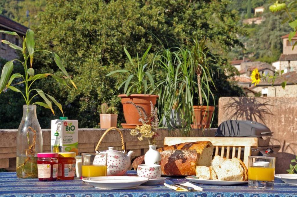 Largentière Cassiopee Bed & Breakfast エクステリア 写真